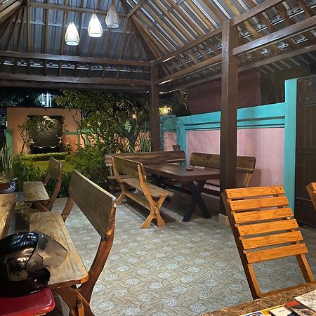 Semilir Inn Senggigi Exterior foto