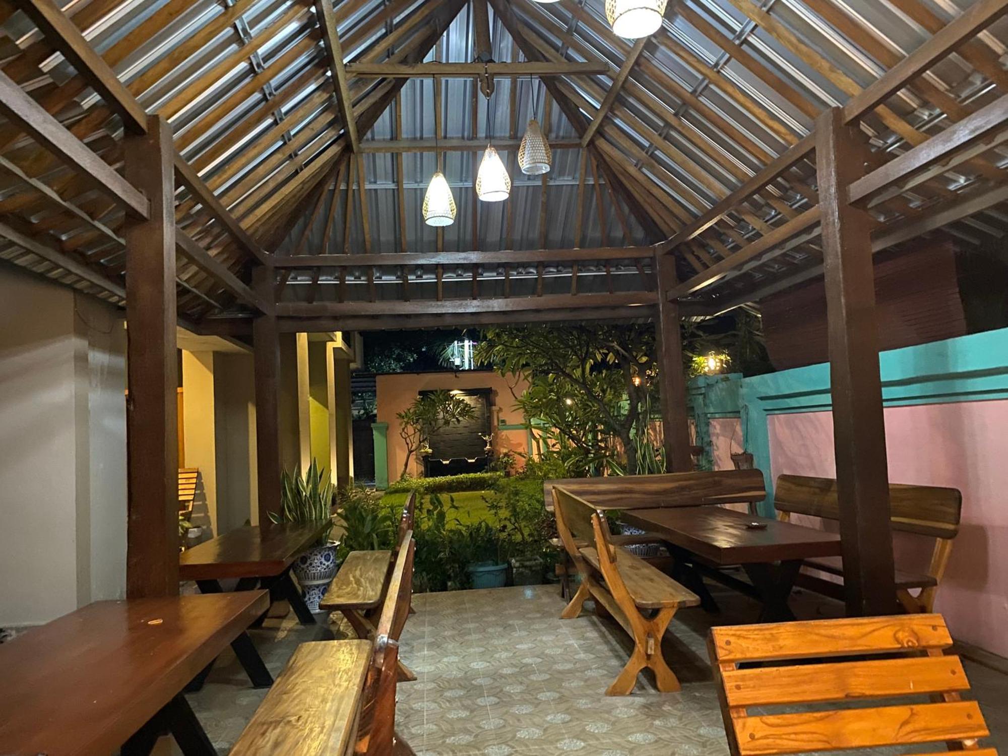 Semilir Inn Senggigi Exterior foto