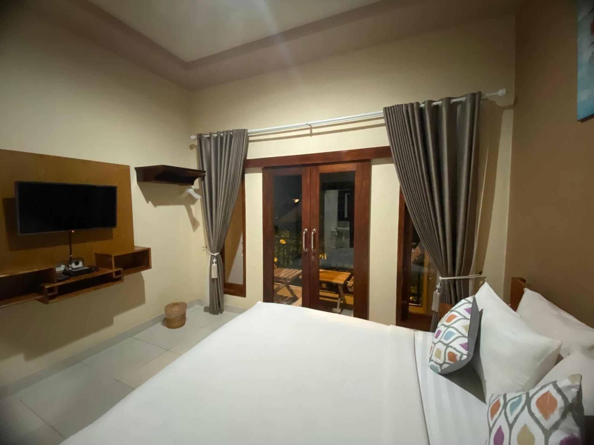 Semilir Inn Senggigi Exterior foto