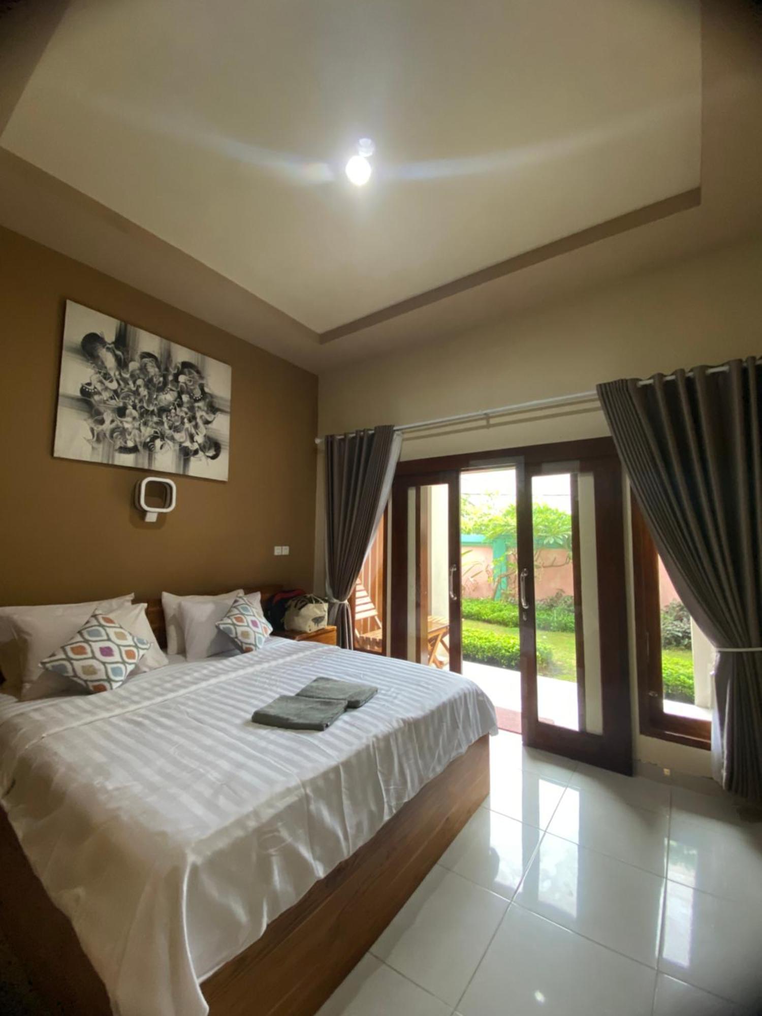 Semilir Inn Senggigi Exterior foto